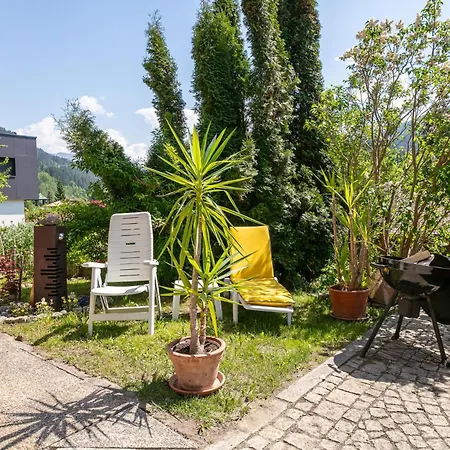 Haus Weissbacher 1 *